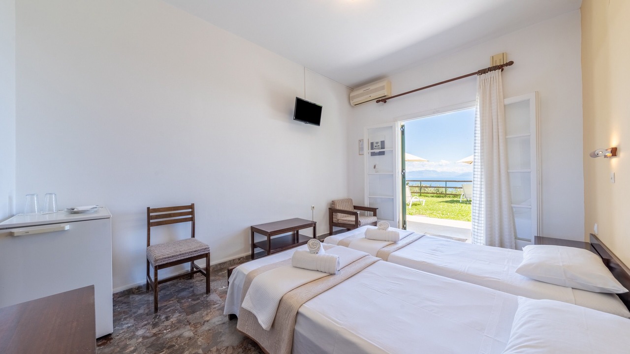 Photo of Bedroom in Benitses
