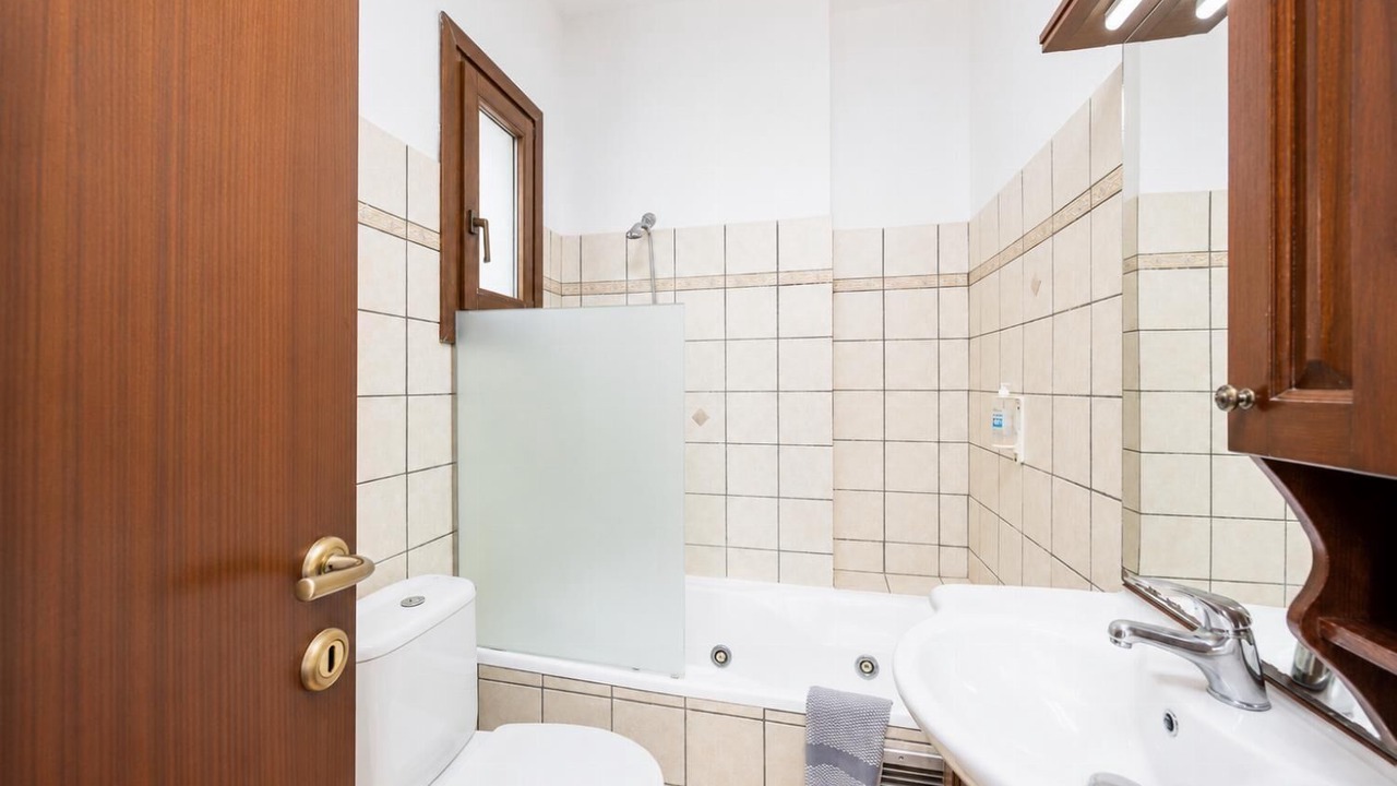 Photo of Bathroom in Kaligata