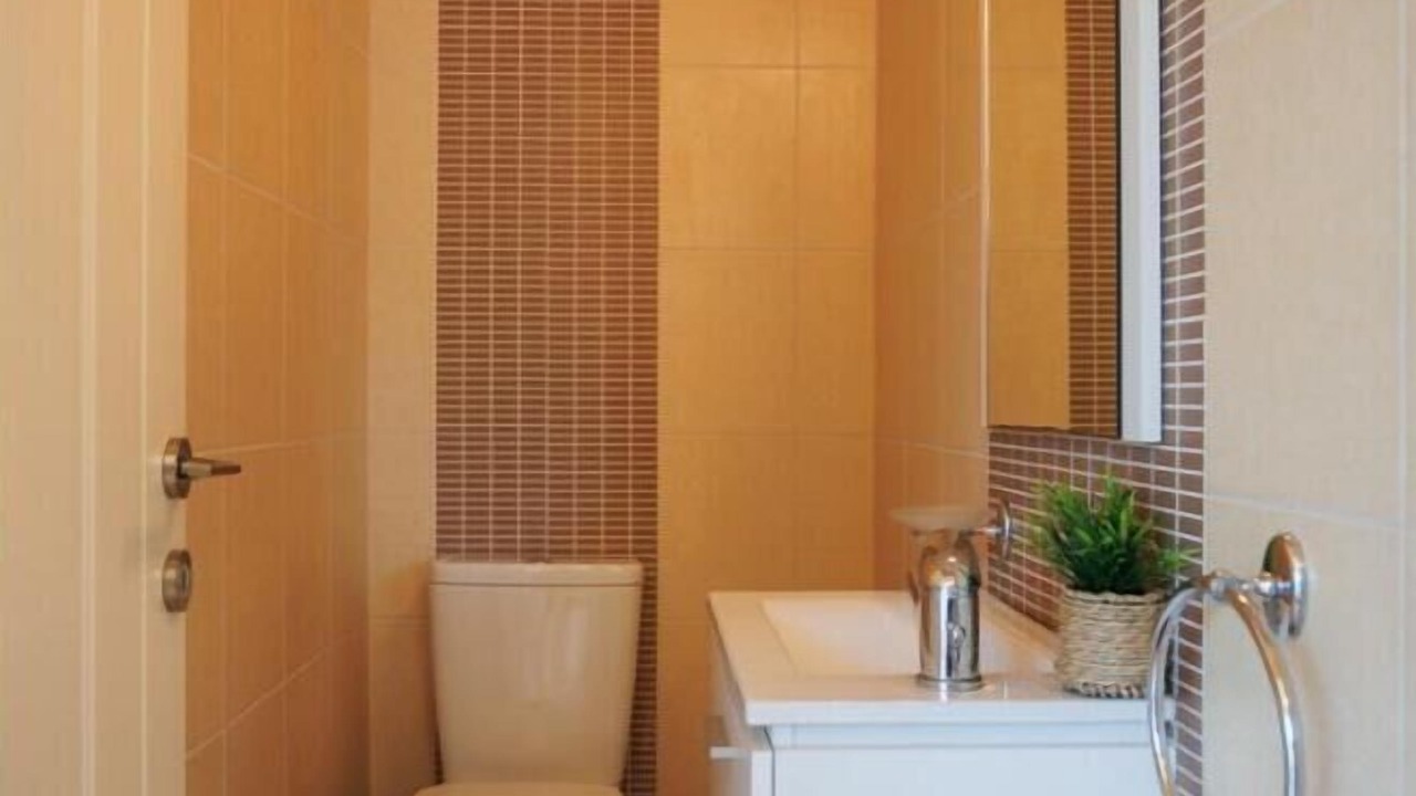 Photo of Bathroom in Astrakeri