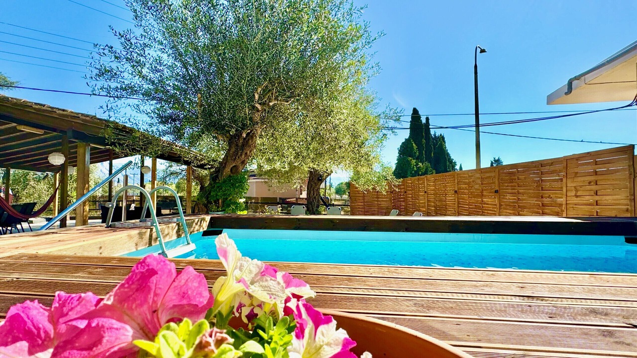 Photo of Outdoor in Dassia