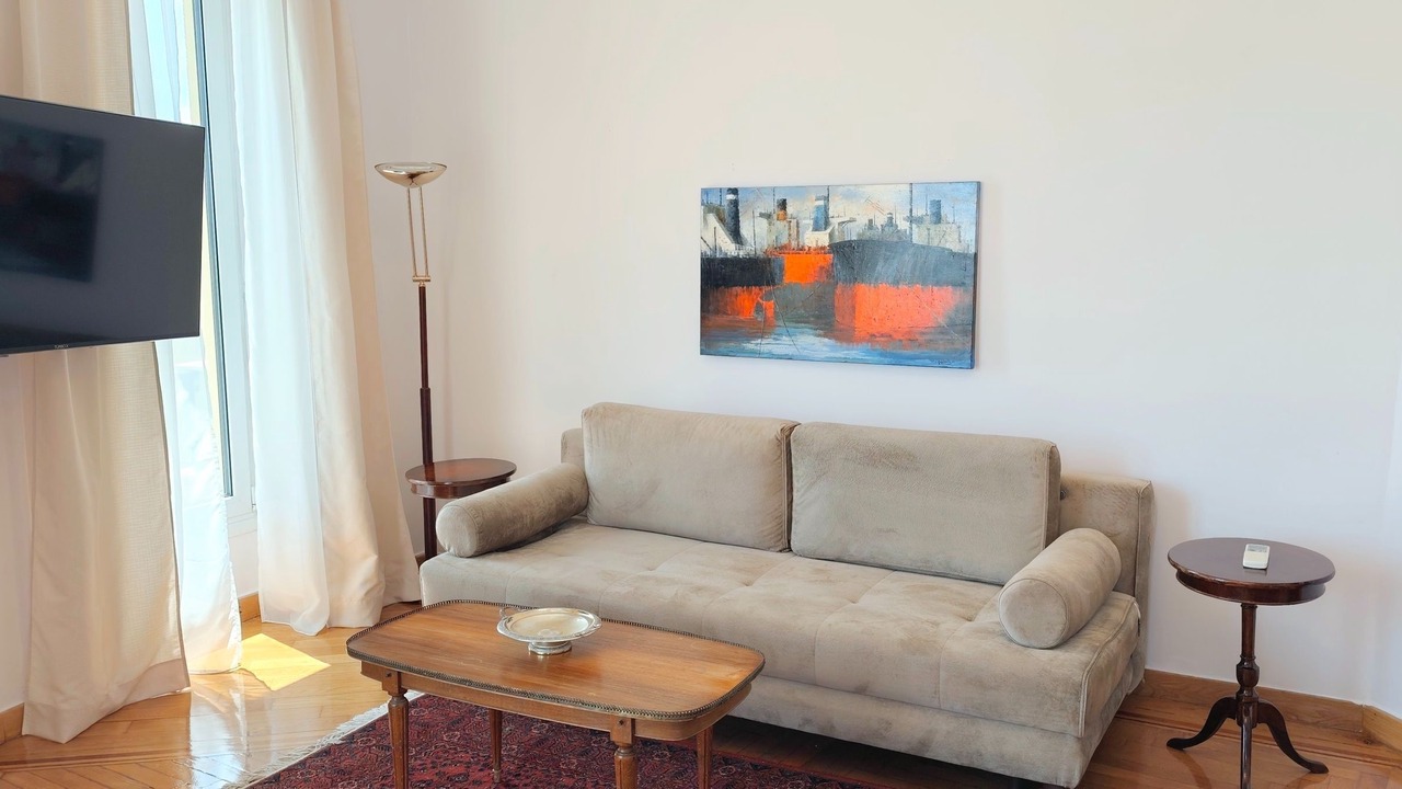 Photo of Livingroom in Plaka