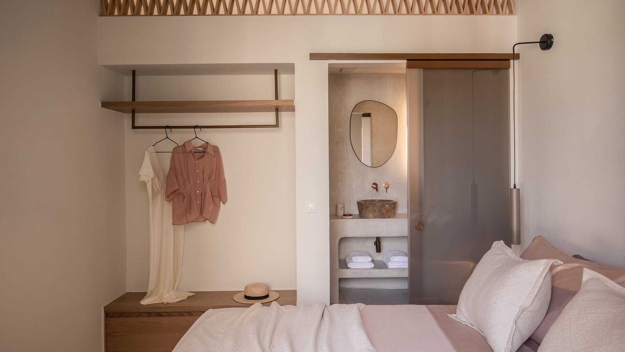 Photo of Bedroom in Adele