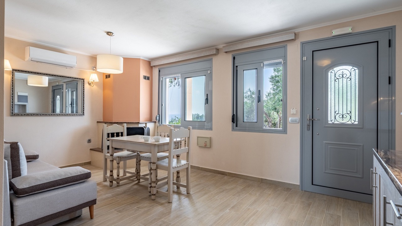 Photo of Livingroom in Parga