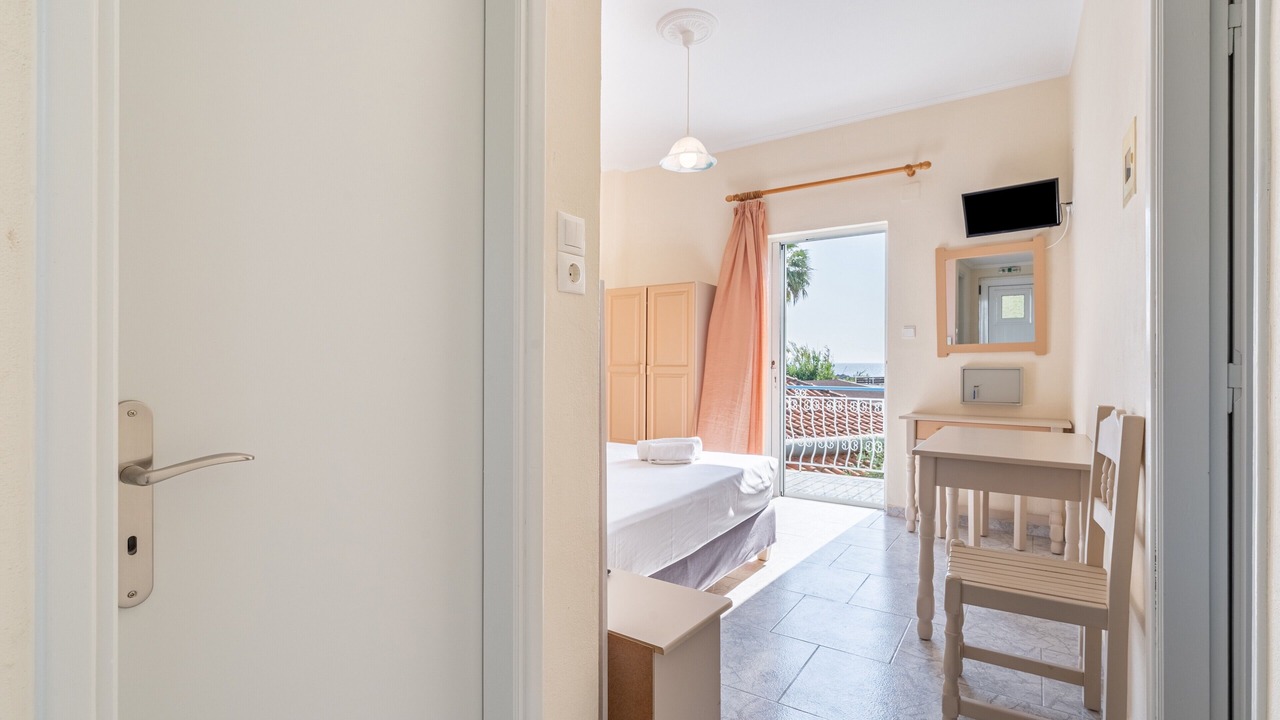 Photo of Bedroom in Parga