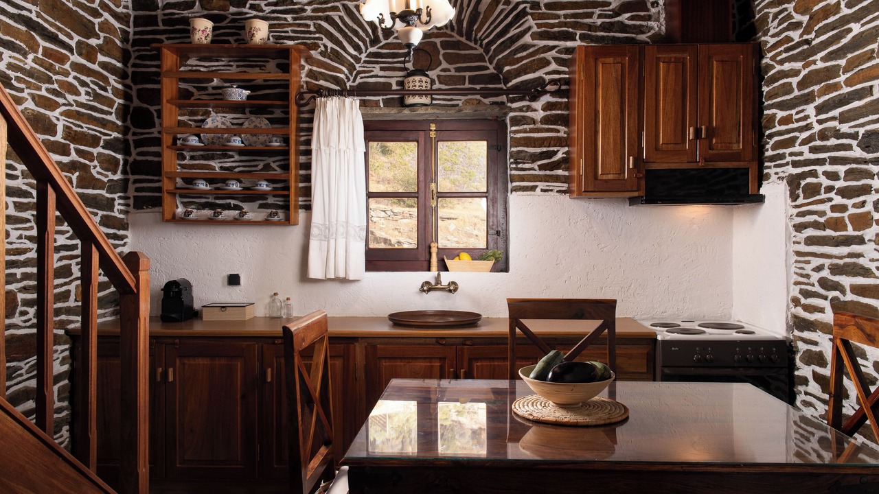 Photo of Kitchen in Megas Yialos-Nites