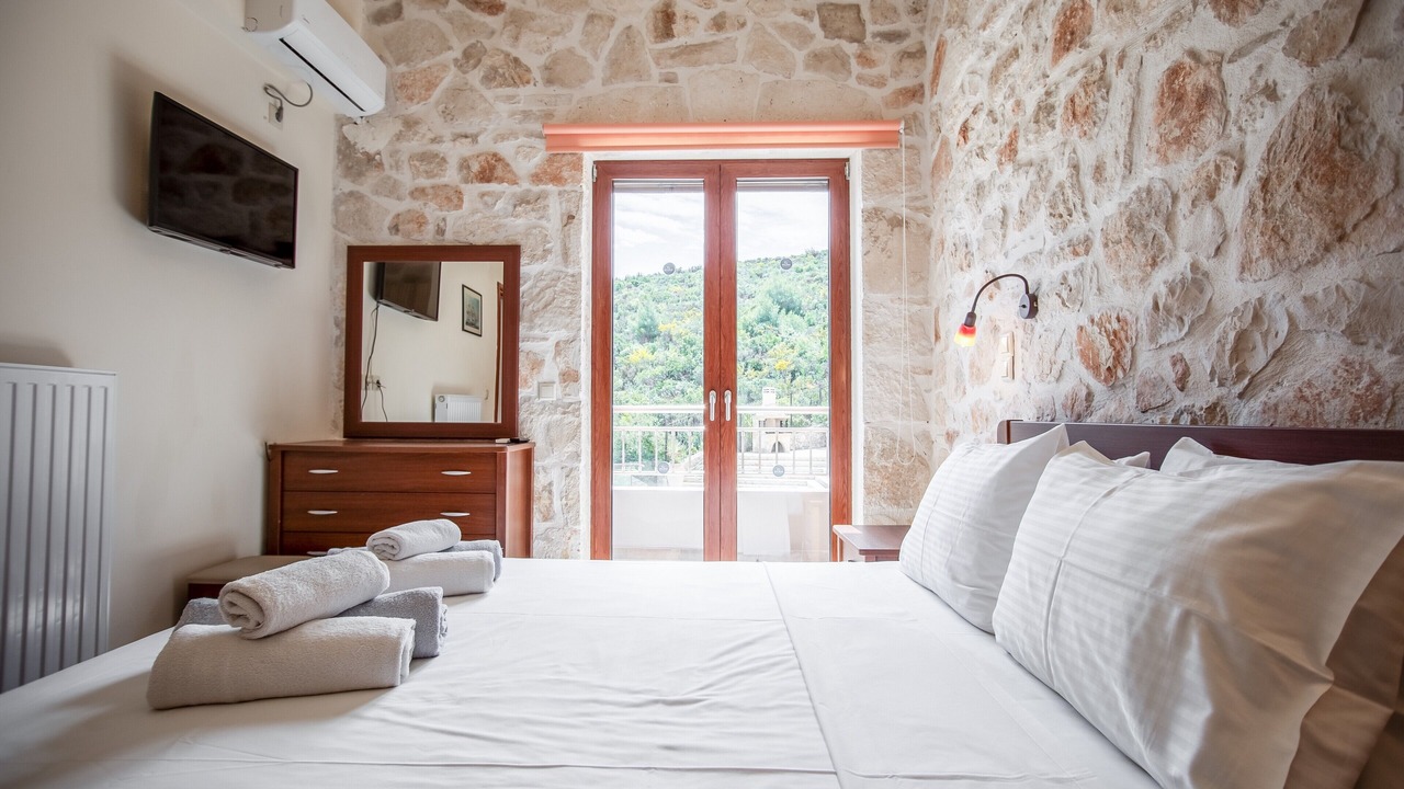 Photo of Bedroom in Elation