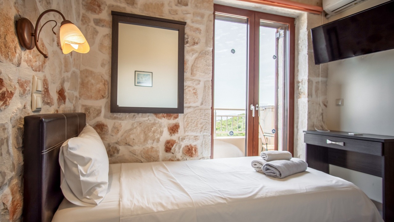 Photo of Bedroom in Elation