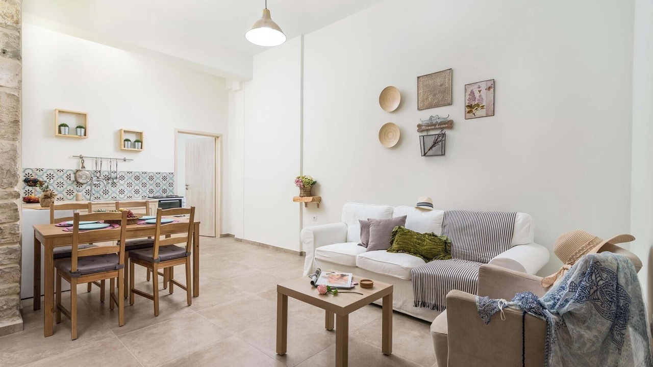 Photo of Livingroom in Petrokefalion