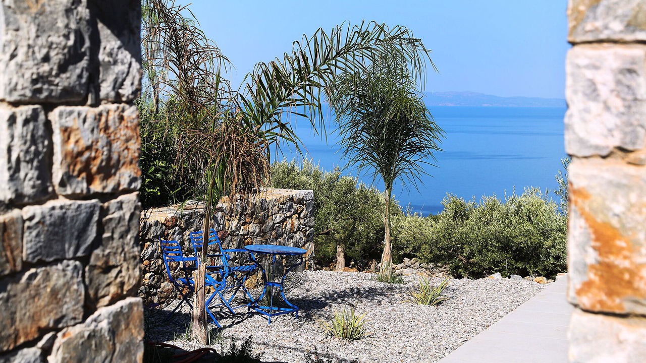Photo of Patio Balcony in Lefktron