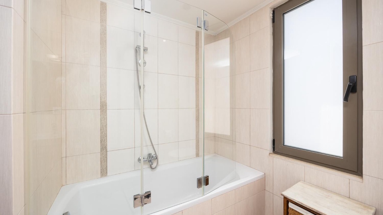 Photo of Bathroom in Gennadi