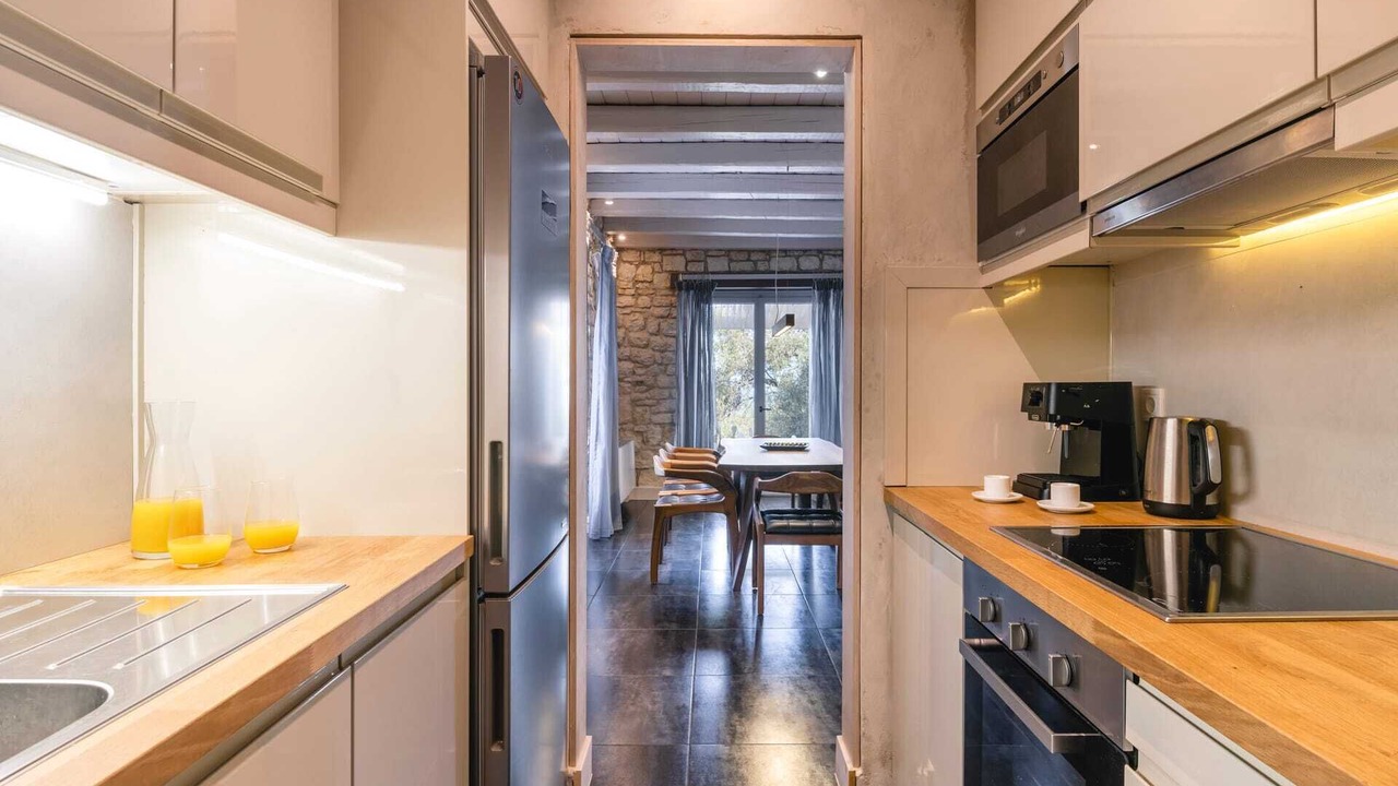 Photo of Kitchen in Peroulion