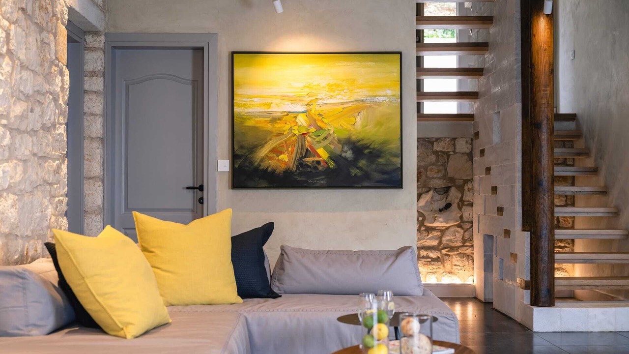 Photo of Livingroom in Peroulion