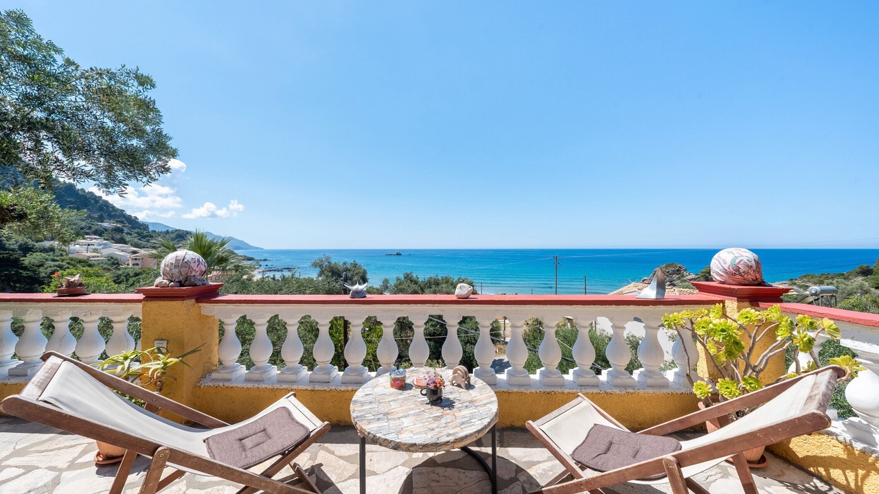 Photo of Patio Balcony in Sinarades