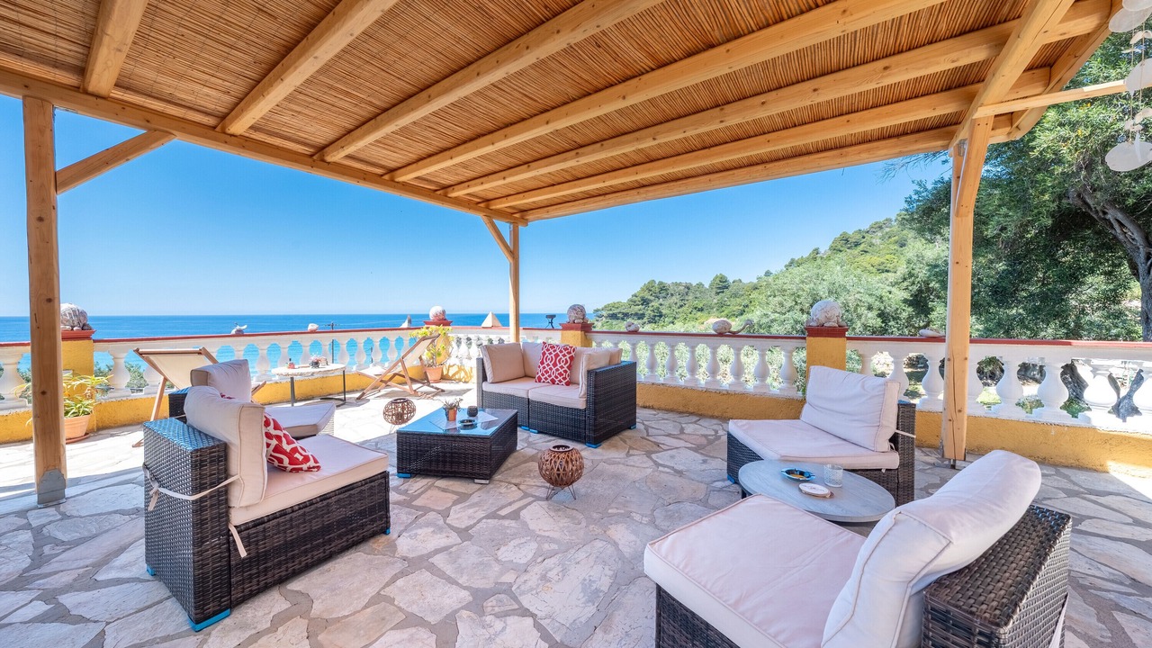 Photo of Patio Balcony in Sinarades