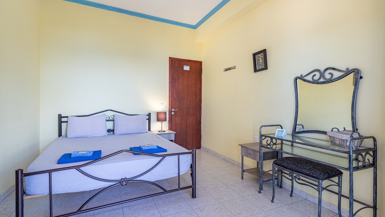 Photo of Bedroom in Parelia