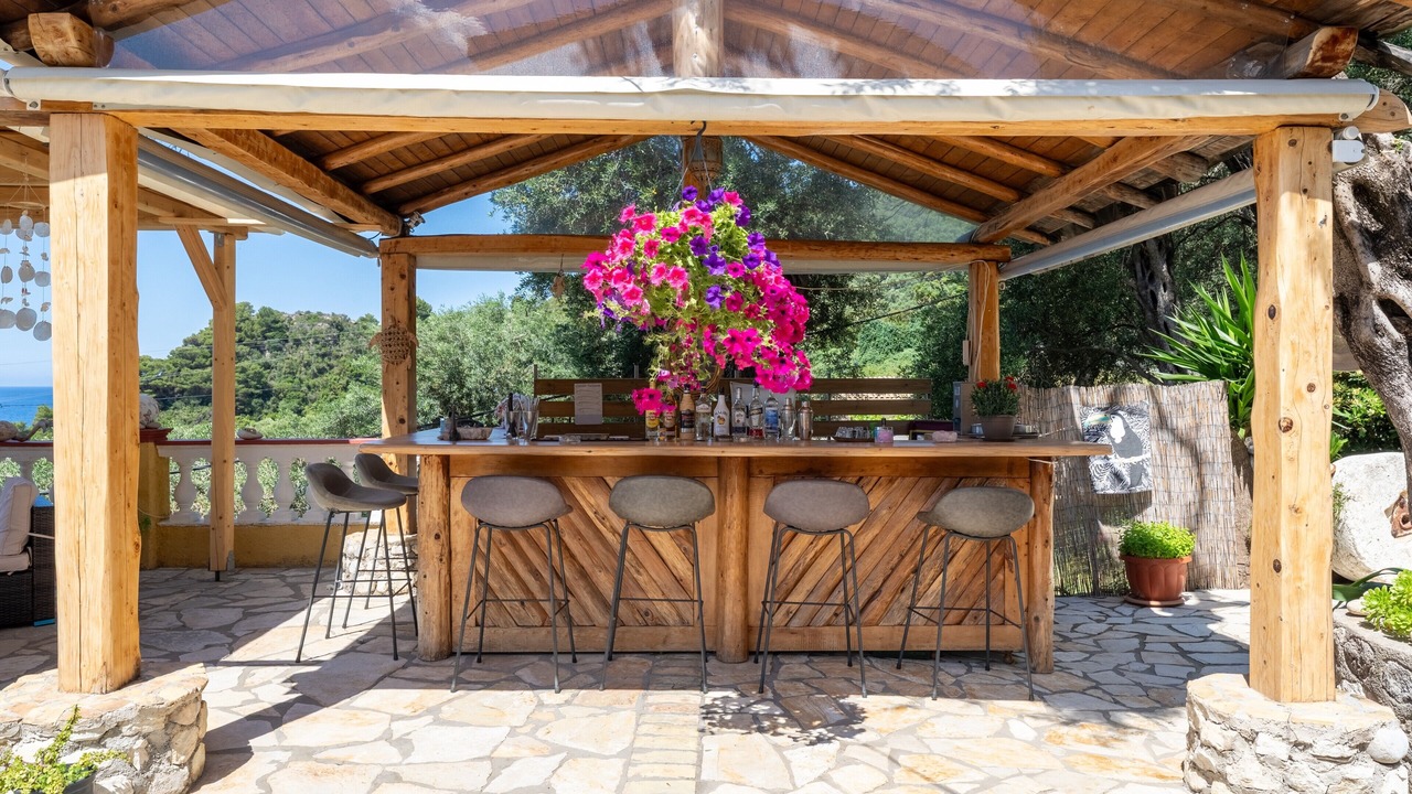 Photo of Outdoor in Parelia