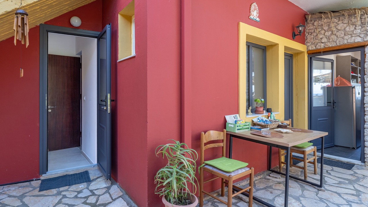 Photo of Outdoor in Parelia