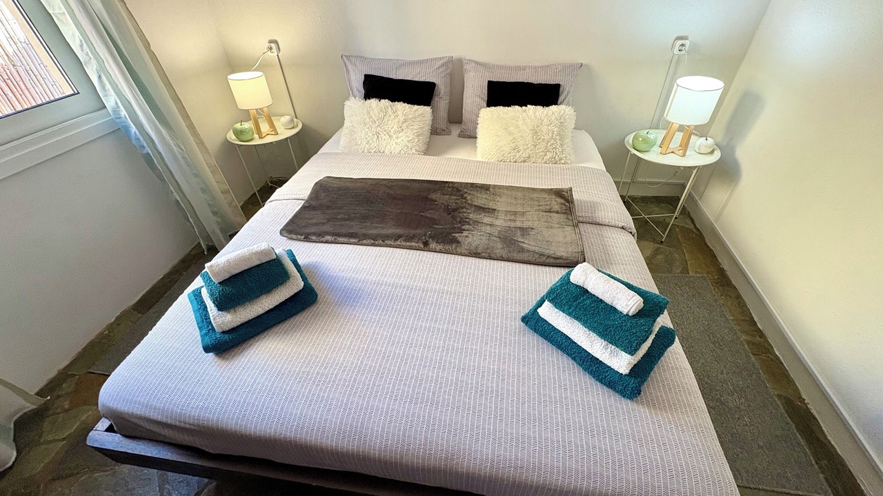 Photo of Bedroom in Kokkini Chani