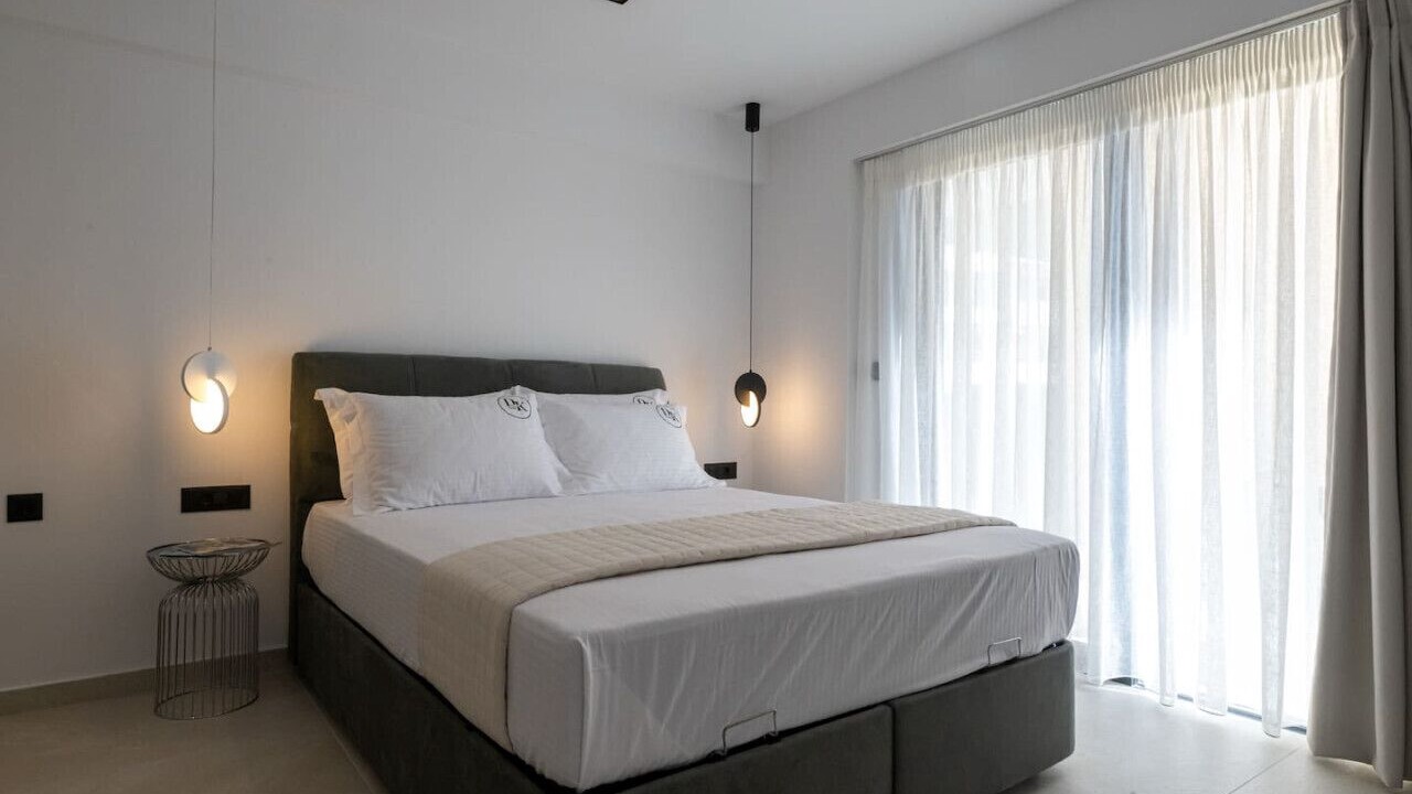 Photo of Bedroom in Kalamata Marina