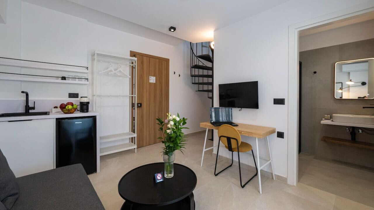 Photo of Livingroom in Kalamata Marina