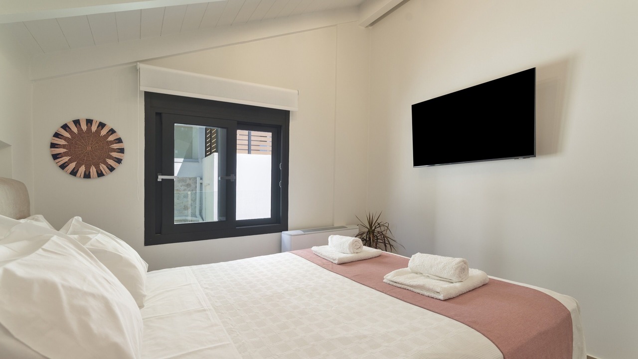 Photo of Bedroom in Perigiali