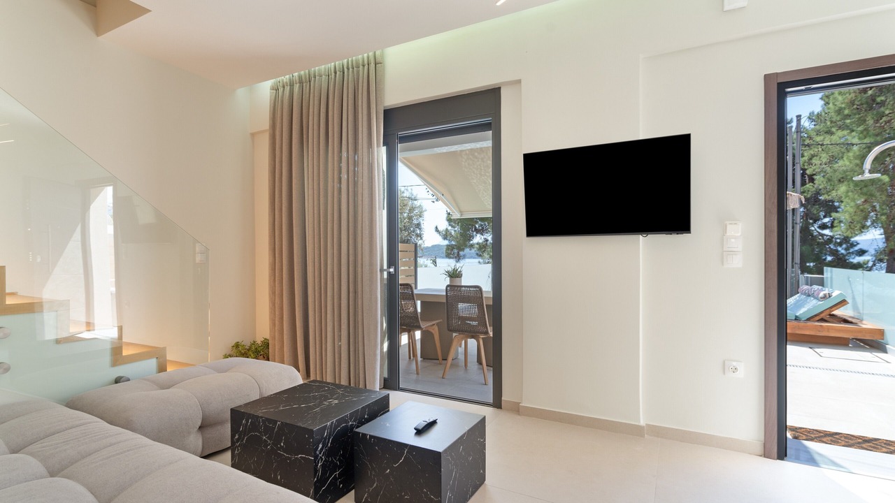 Photo of Livingroom in Perigiali