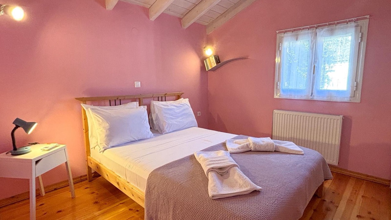 Photo of Bedroom in Achilleio