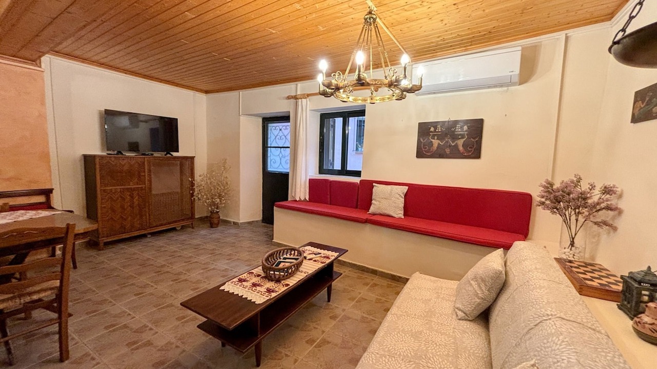 Photo of Livingroom in Achilleio