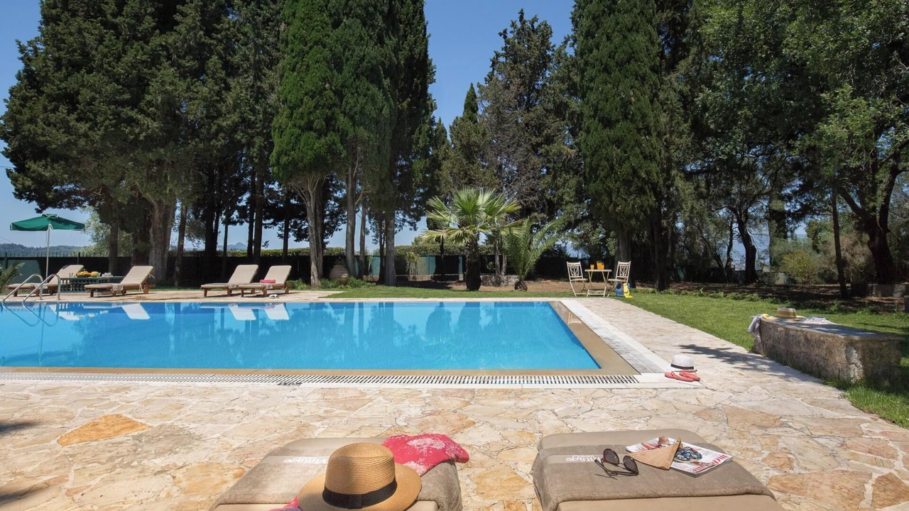 Photo of Outdoor in Perama