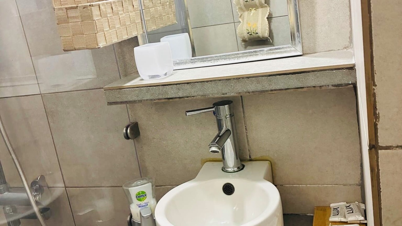 Photo of Bathroom in Ios Town