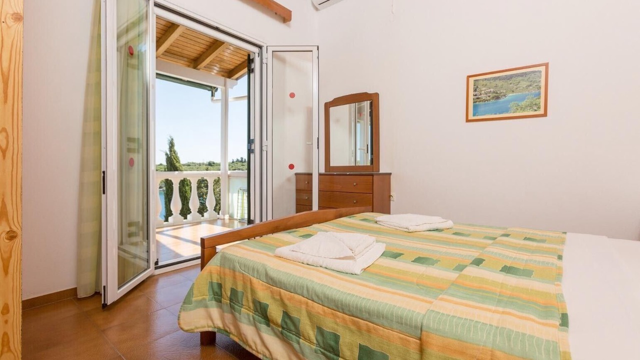 Photo of Bedroom in Katsimatika