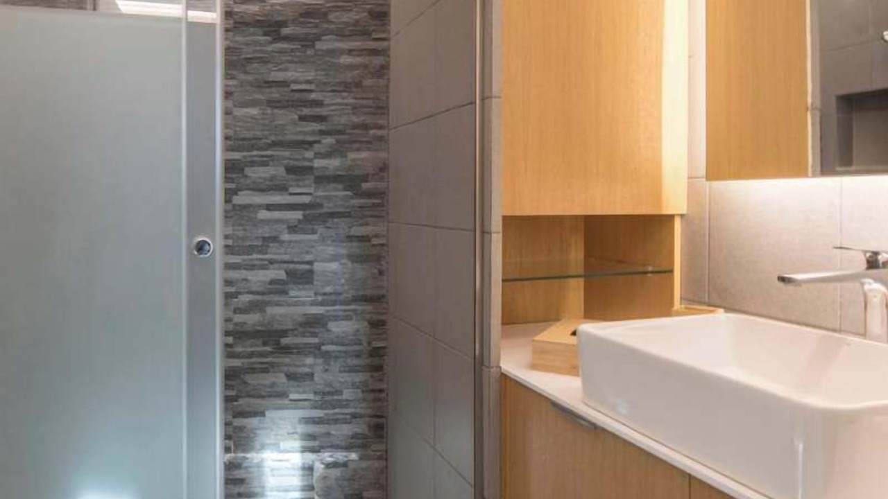 Photo of Bathroom in Monastiraki