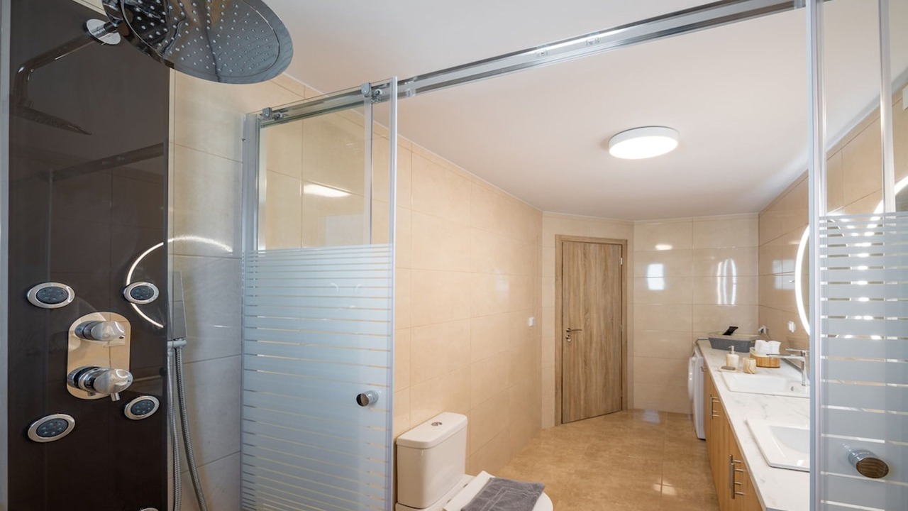 Photo of Bathroom in Kefalas