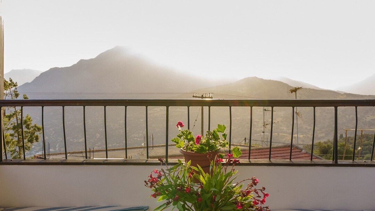 Photo of Patio Balcony in Kouroutai
