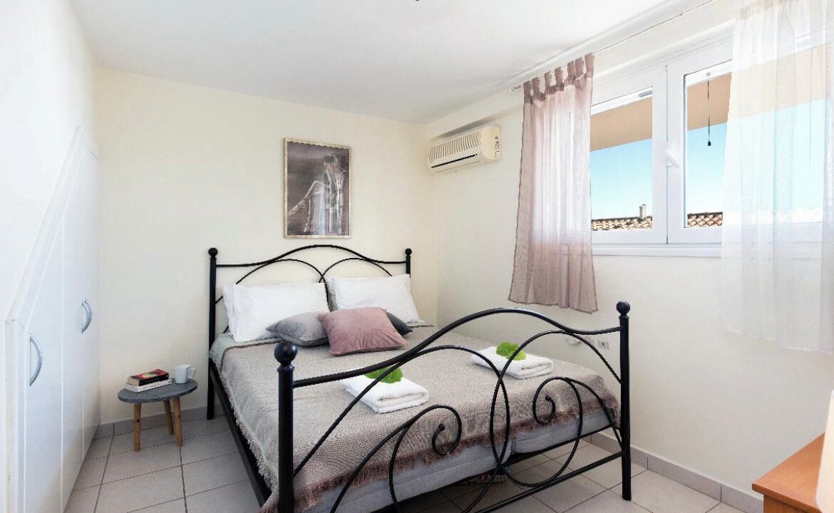 Photo of Bedroom in Glyfada