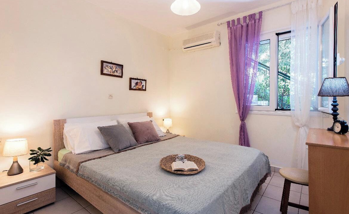 Photo of Bedroom in Glyfada