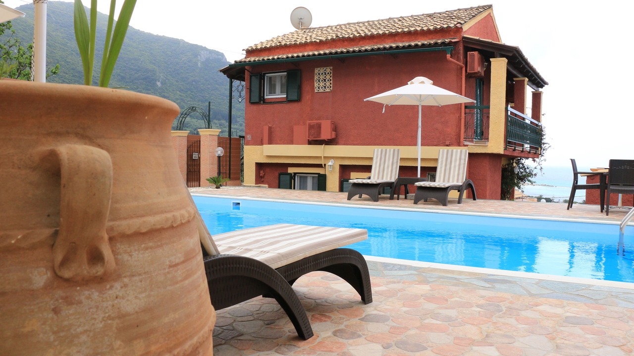 Photo of Outdoor in Paramonas