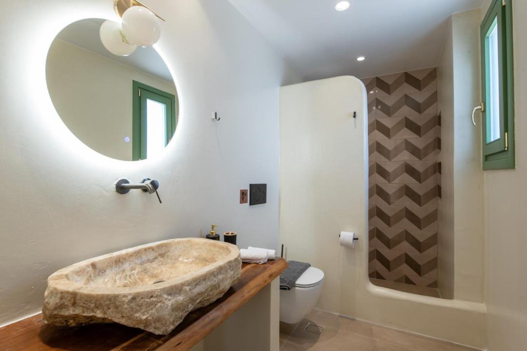 Photo of Bathroom in Aliki