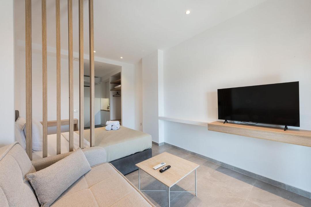 Photo of Livingroom in Polichrono