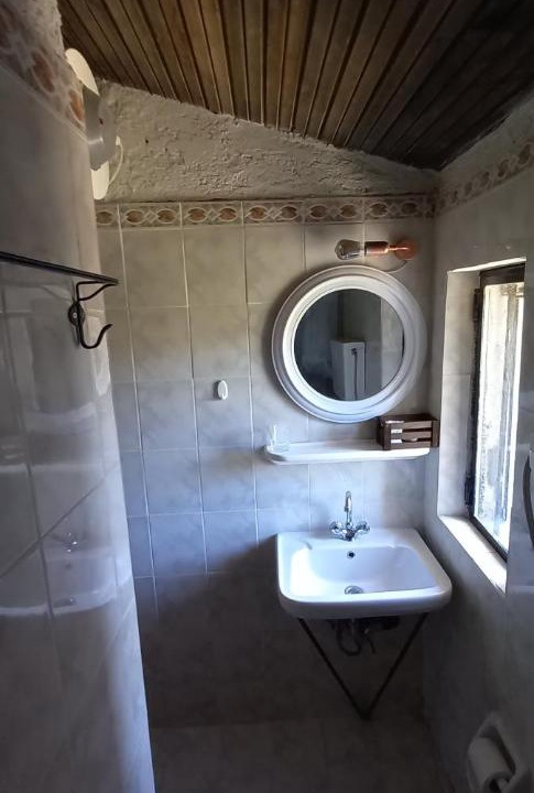 Photo of Bathroom in Omales