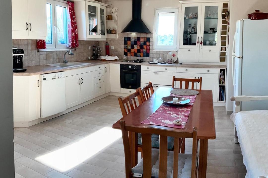 Photo of Kitchen in Amarinthos