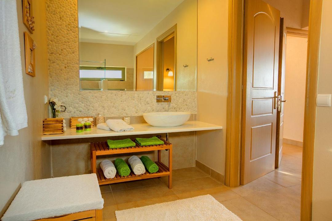 Photo of Others in Karavados