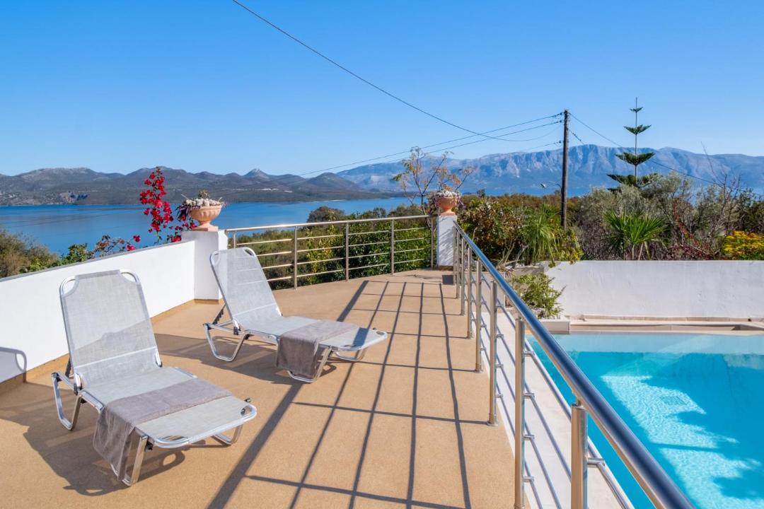 Photo of Patio Balcony in Nikiana