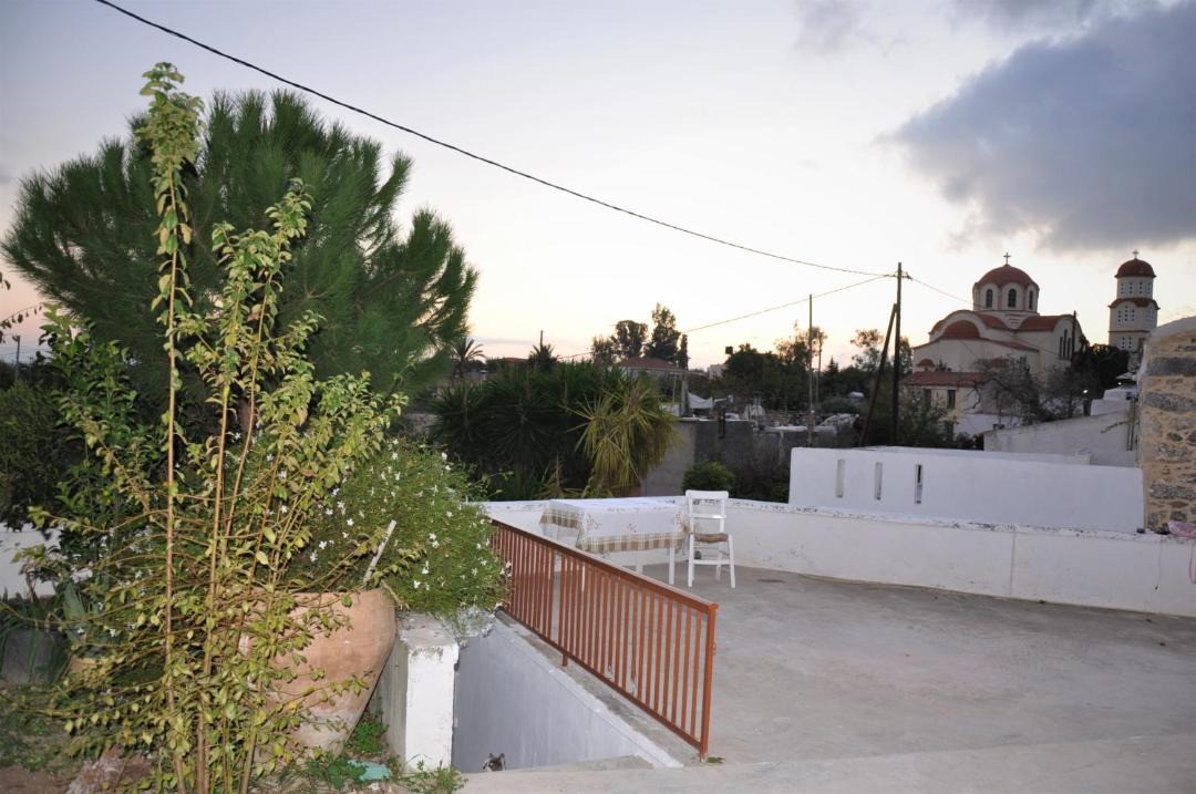 Photo of Others in Apostoli