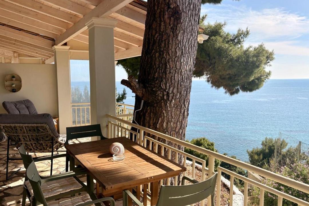 Photo of Patio Balcony in Sinarades