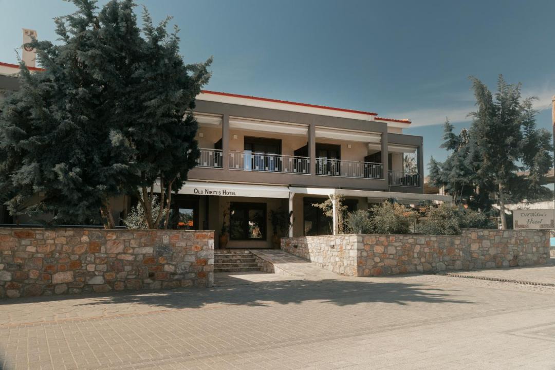 Photo of Others in Nikita