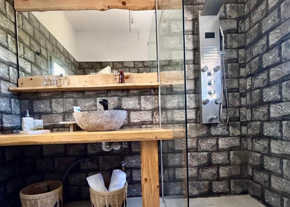 Photo of Bathroom in Kampos