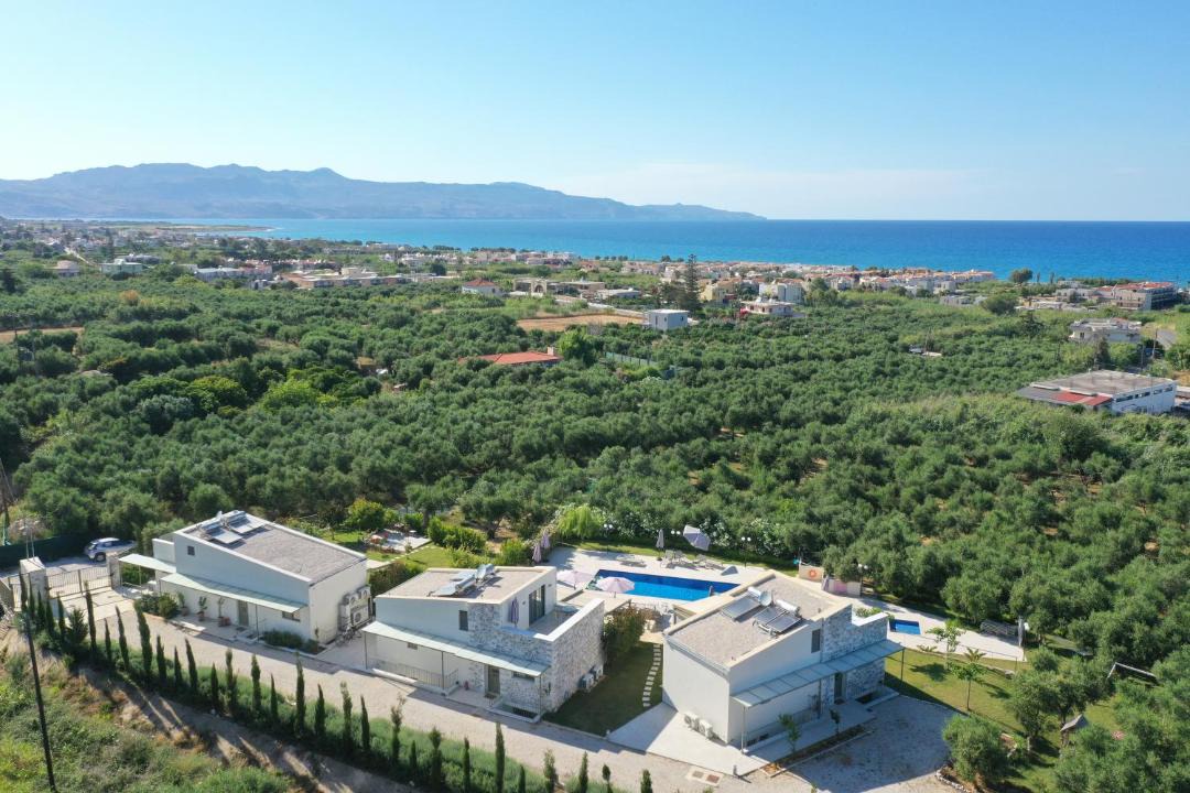 Photo of Others in Pyrgos Psilonerou