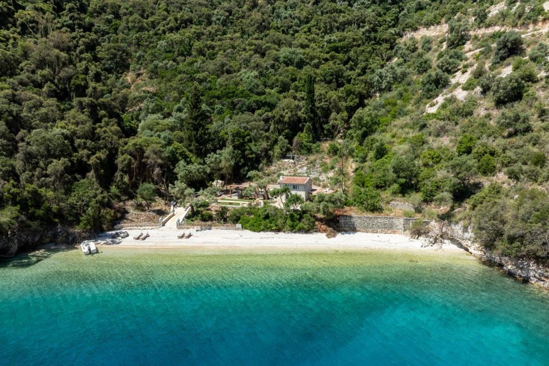 Photo of Others in Mikros Gialos