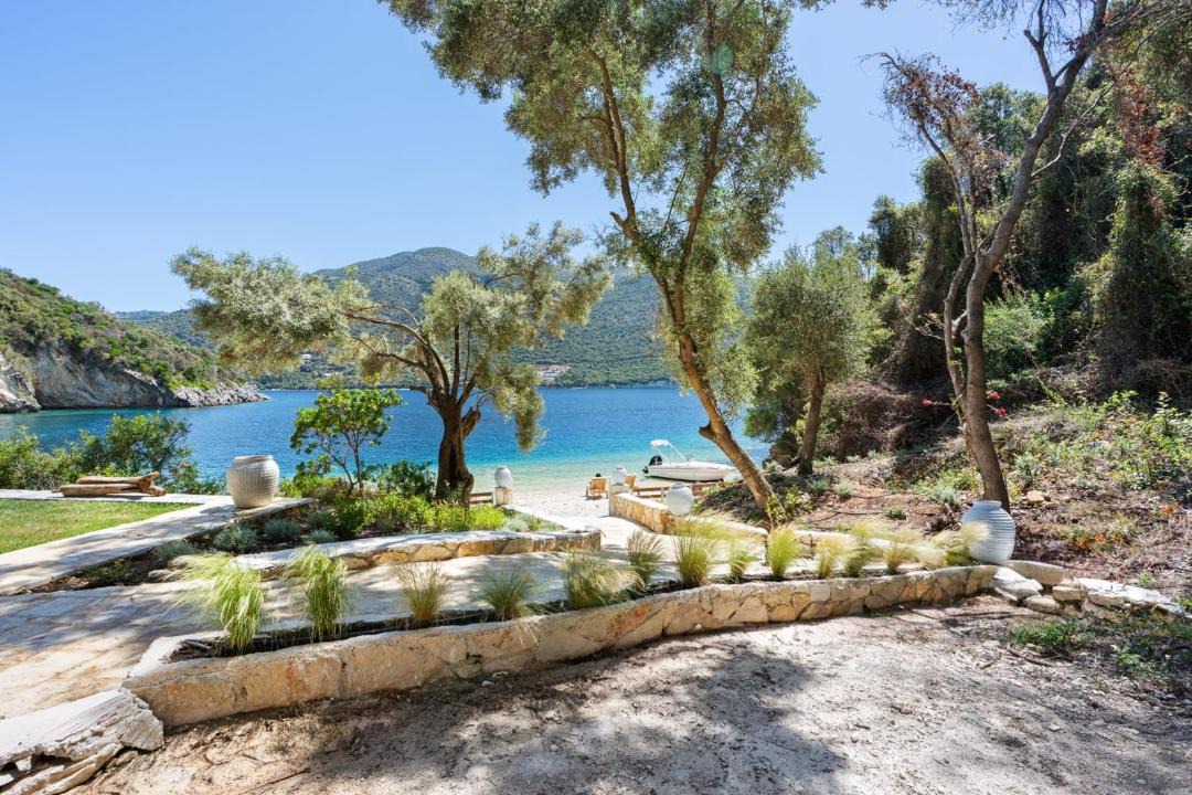 Photo of Others in Mikros Gialos